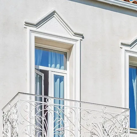 Au Cap Brun, 4 Belles Chambres, Piscine ツーロン