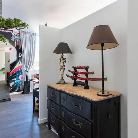 Au Cap Brun, 4 Belles Chambres, Piscine 4* ツーロン