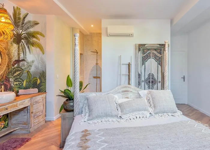 Au Cap Brun, 4 Belles Chambres, Piscine イン