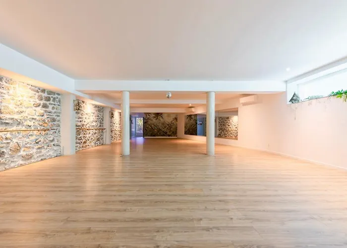 Estalagem Au Cap Brun, 4 Belles Chambres, Piscine 4*